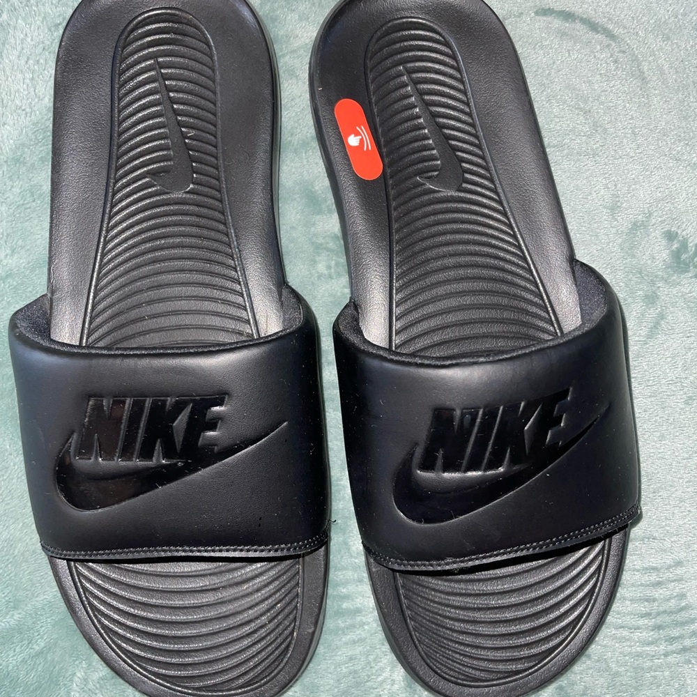 Men black Nike slides size 13